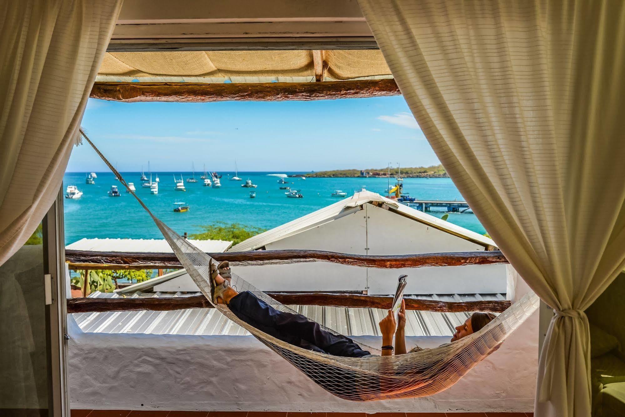 Casa Opuntia Panzió Puerto Baquerizo Moreno Kültér fotó