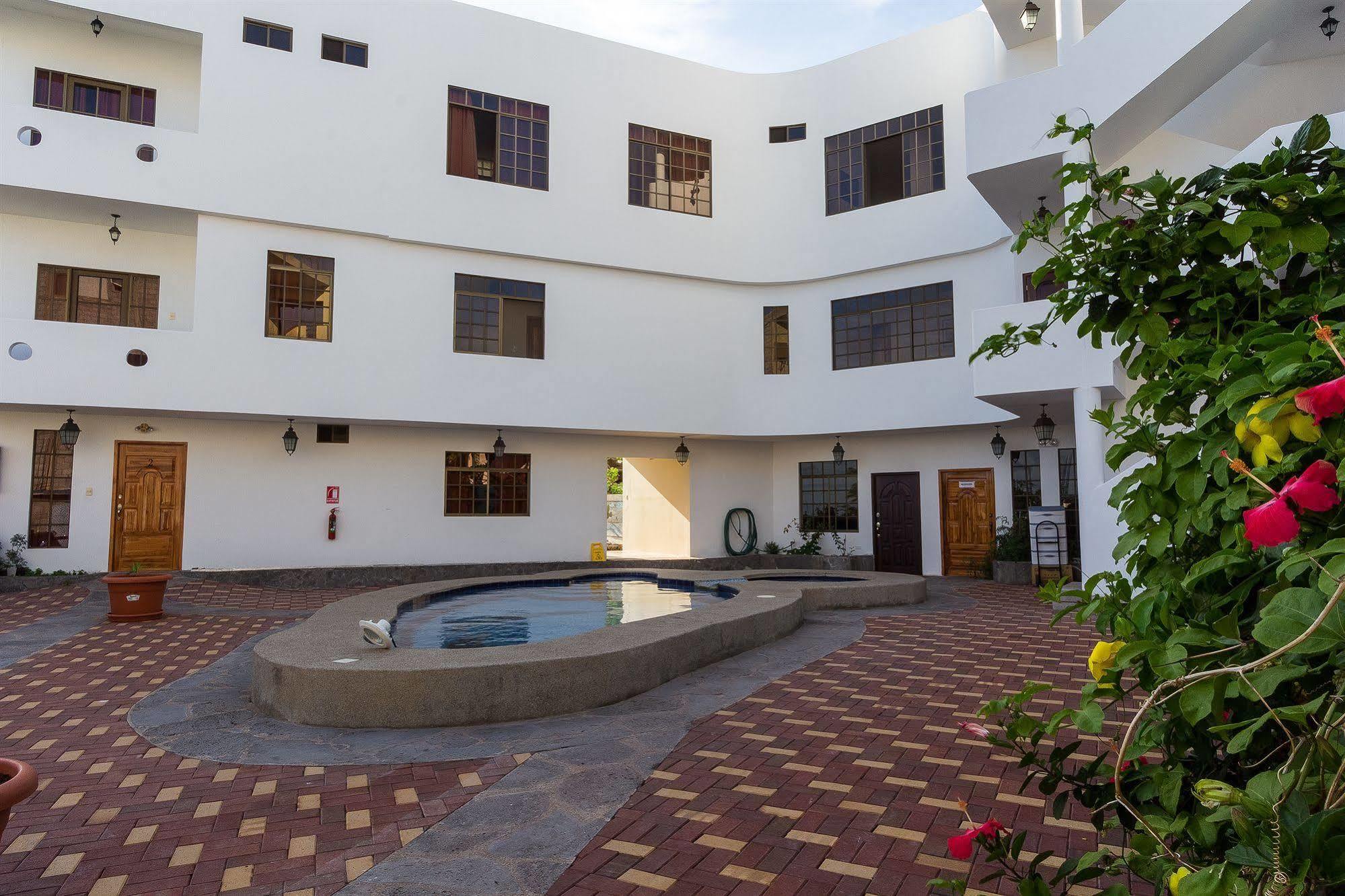 Casa Opuntia Panzió Puerto Baquerizo Moreno Kültér fotó